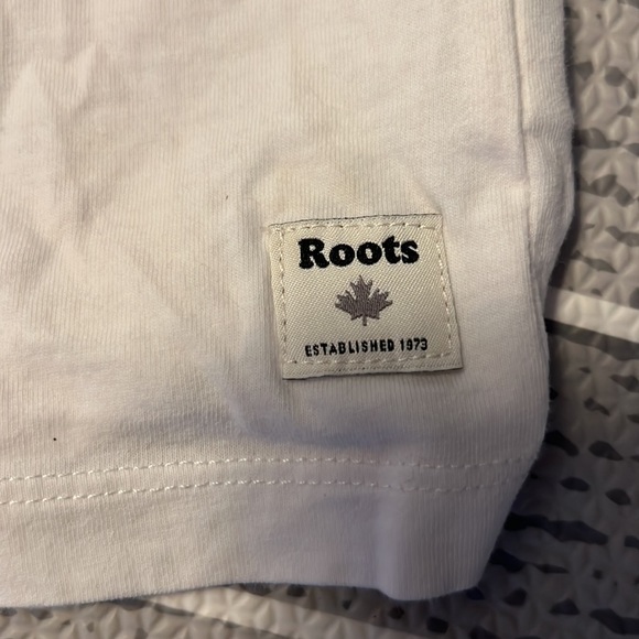 Roots 0-3 t-shirt - Picture 3 of 5